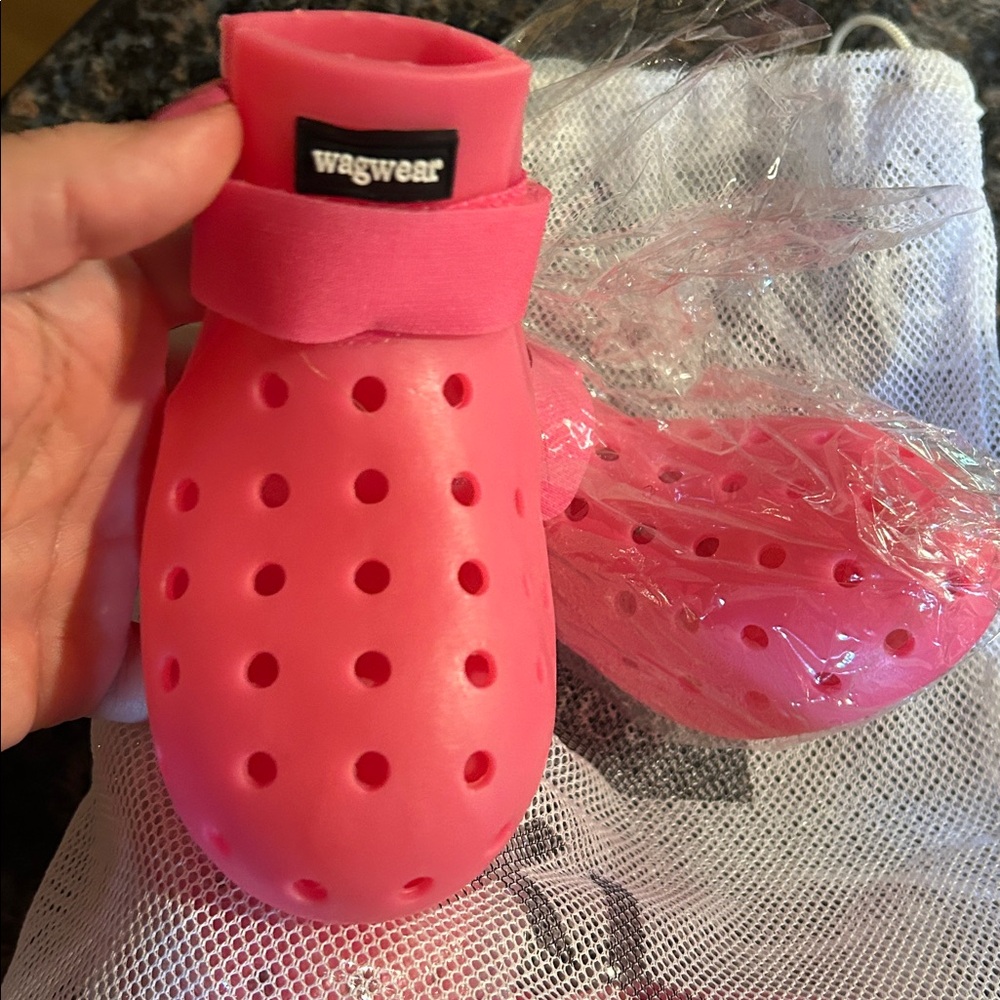 Wagwellies Mojave Dog Shoes - Bright Pink - Picture 4 of 4